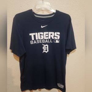 Detroit Tigers Medium shirt